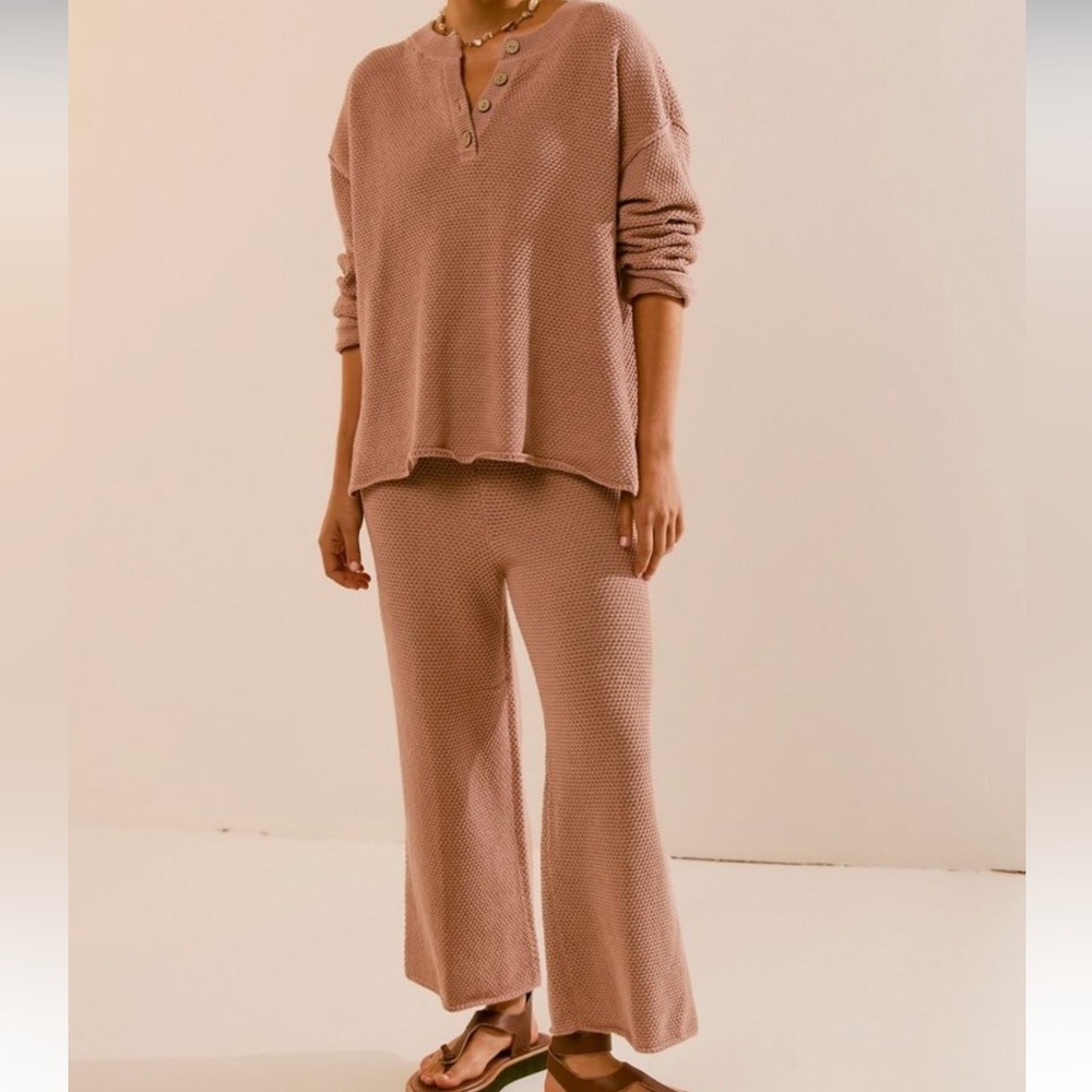 Free people Hailee sweater set NO LONGER FOR SELL. Sold on another platform